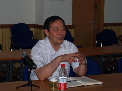 校党委书记杨贤金来国产色情视频
调研